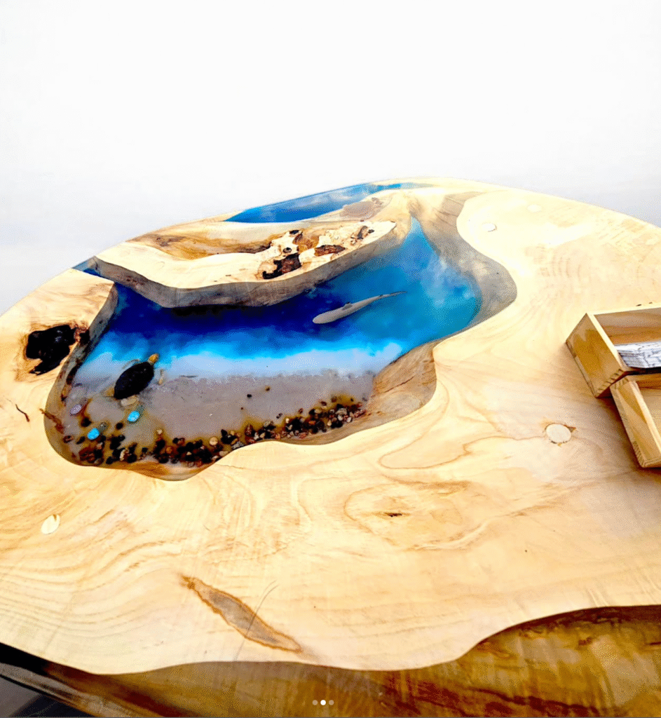 wyroby drewniane z żywica epoksydową